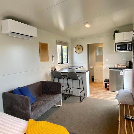 Stunted Totara, Unit 4 Villa Туизъл Екстериор снимка
